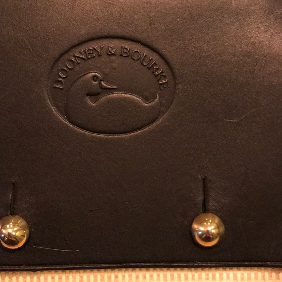 EUC Dooney and Bourke, Large Panama Wilson Satchel Bag Purse Black and Cream - Picture 6 of 8